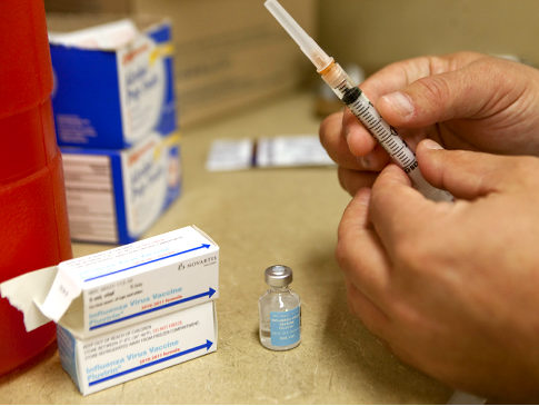 Sen. Tom Duane, head of the Senate health committee, is pushing mandatory flu vaccinations for health care workers, despite strong opposition by those who would be affected by the law. Sen. Tom Duane, head of the Senate health committee, is pushing mandatory flu vaccinations for health care workers, despite strong opposition by those who would be affected by the law.