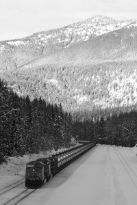 Westbound oil train, Essex, MT. Photo credit Roy Luck.