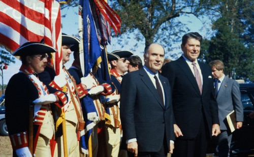 http://franceusamedia.com/wp/wp-content/uploads/2011/02/reaganmitterrand.jpg