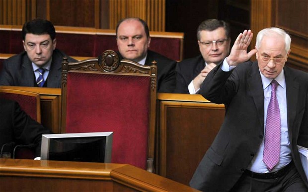Entire Ukraine government resigns