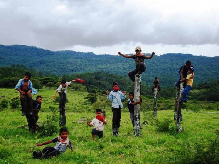 zapatistas-20th-anniversary-mexico-indigenous-autonomous-communities